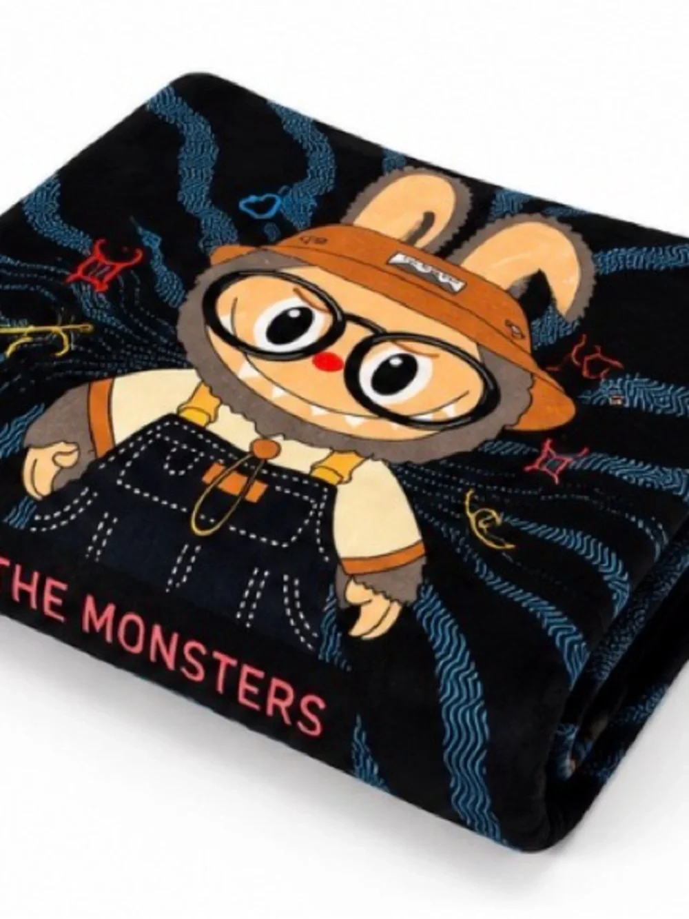 58 x 79 Inch Cozy Cartoon Character Throw, Soft Fleece Blanket for Kids & Adults